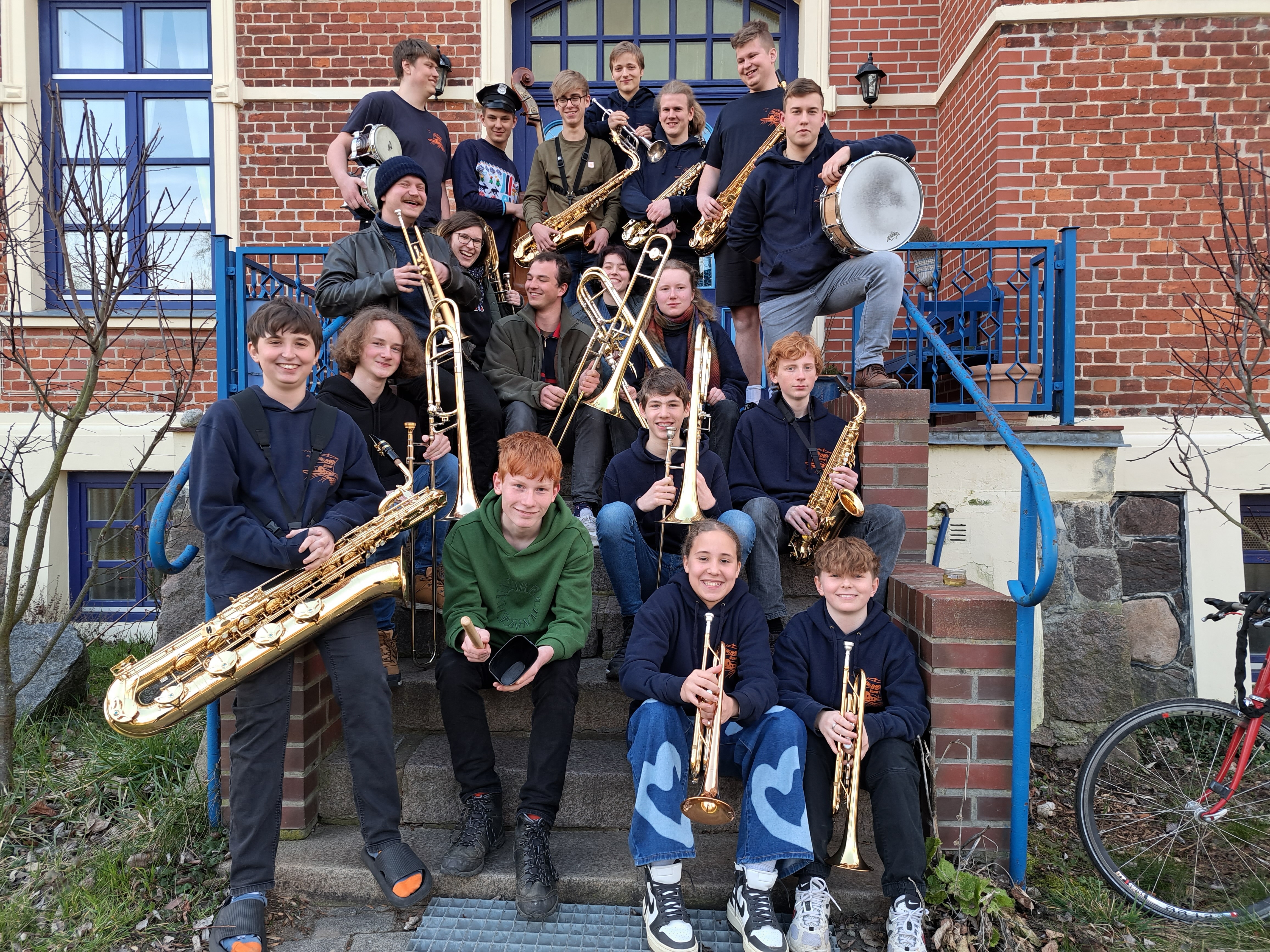 Big Band mit jungen Musizierenden